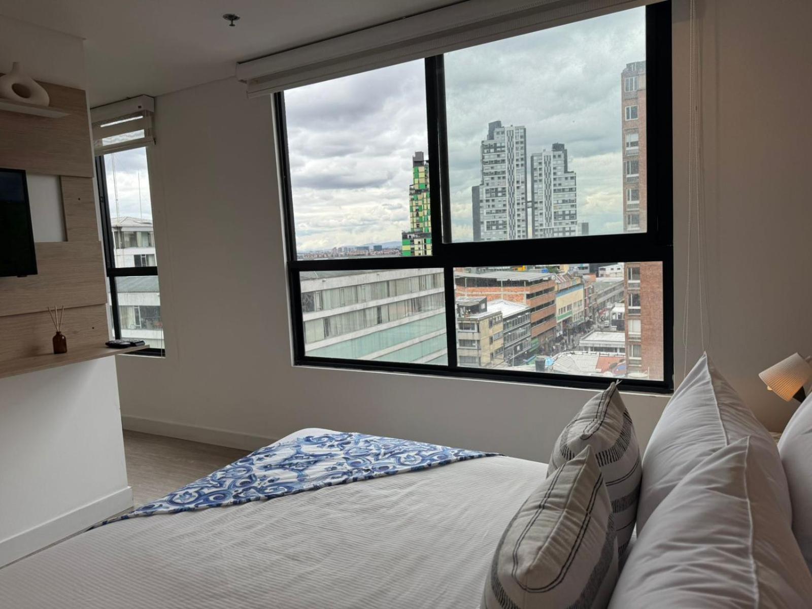 Hermosa Vista En Chapinero Comodo Wifi Bogotá Esterno foto